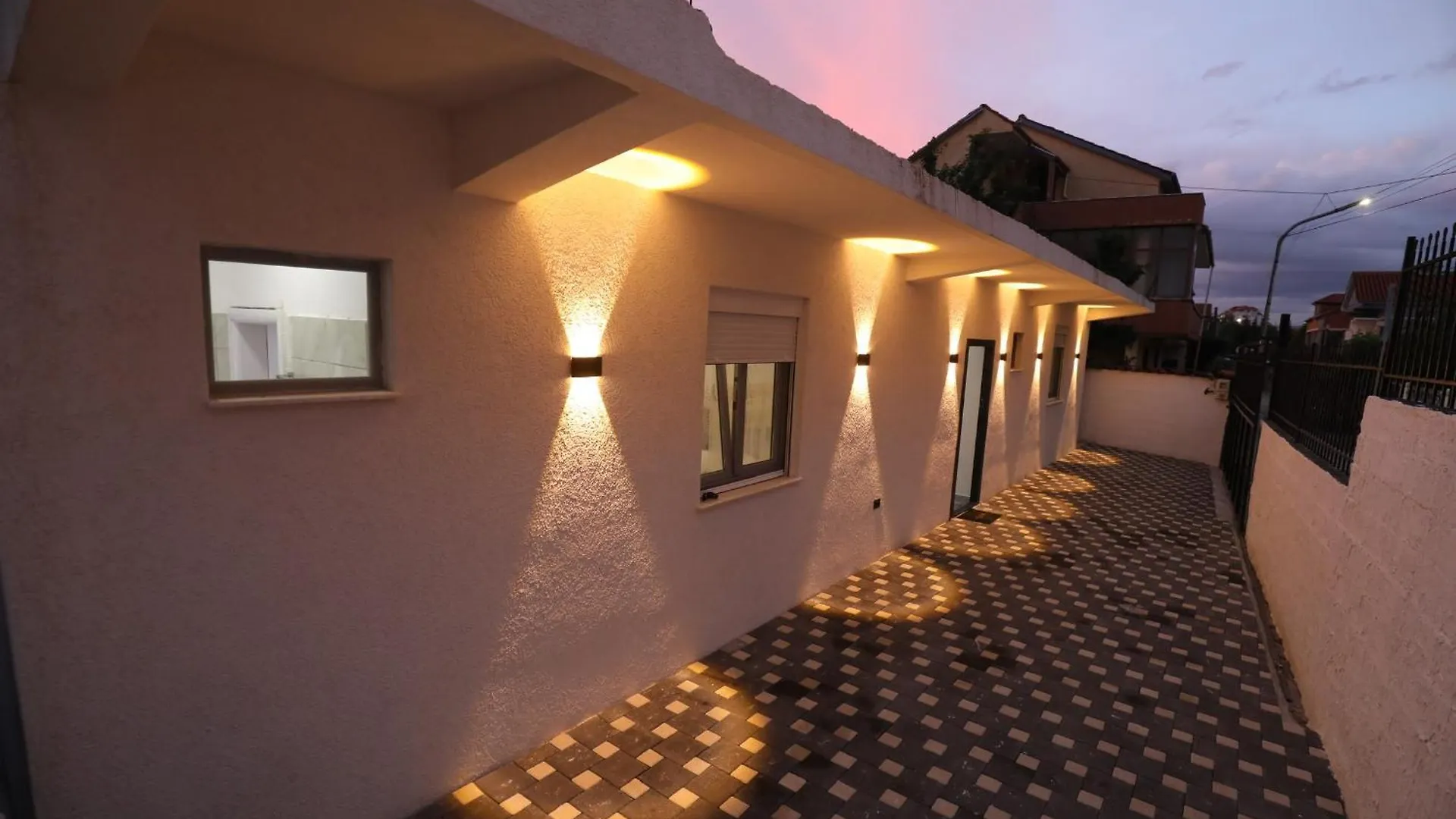 Pensión Hotel Casa Del Sol Pogradec